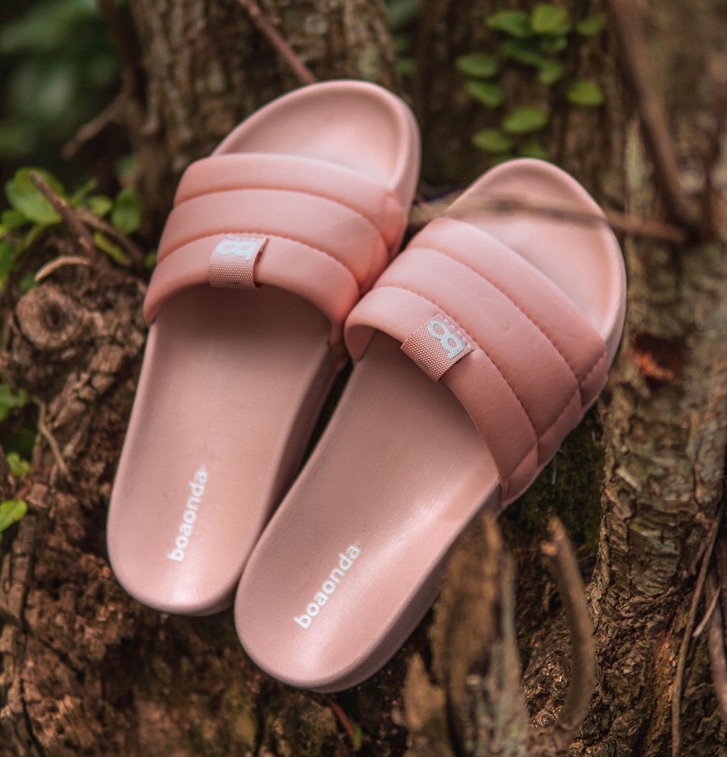 SLIDE – SIMPLE, LIGHT, AND ESSENTIAL