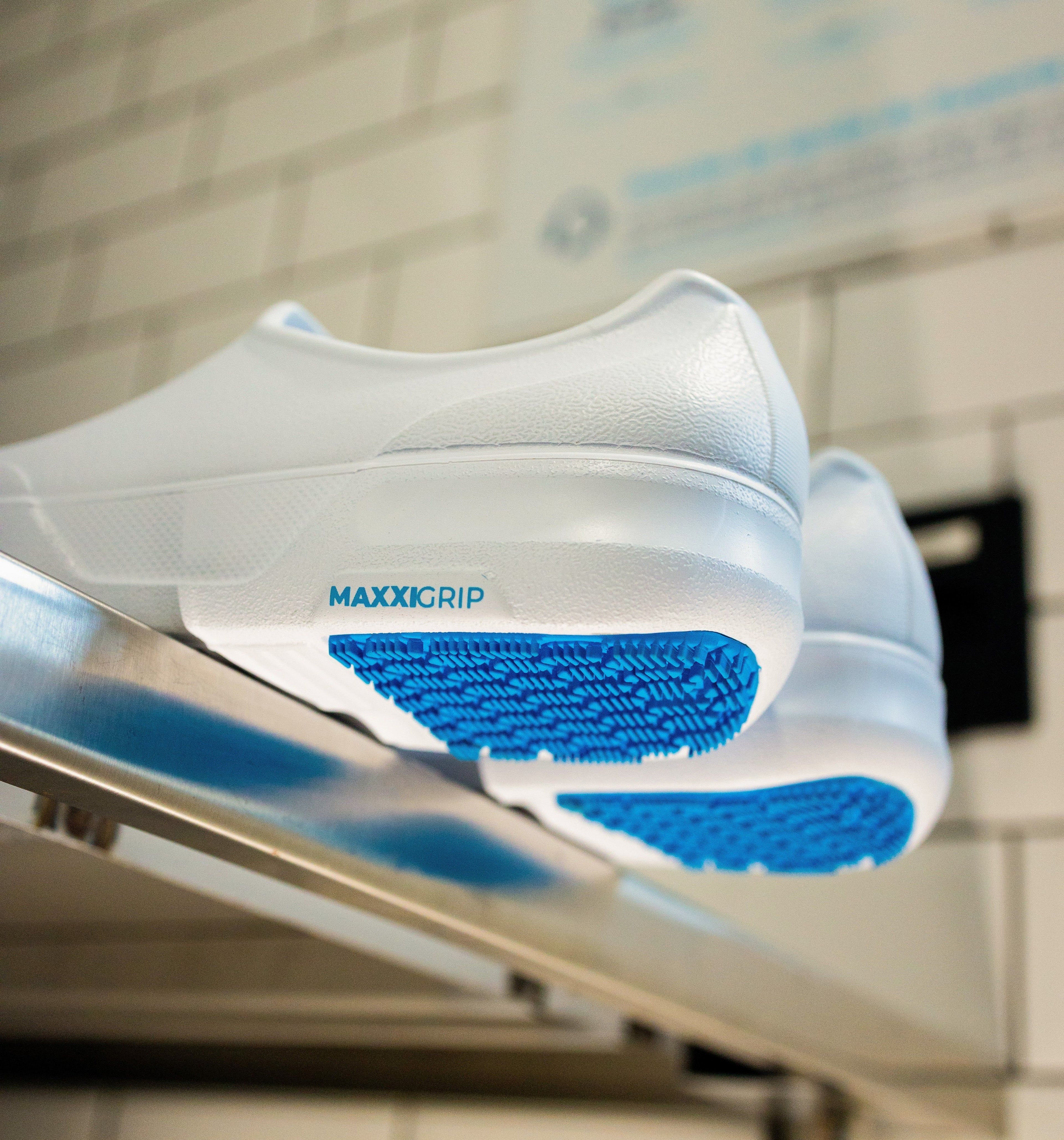 MAXXI  F – THE WEIGHT OF RESPONSIBILITY WITH THE LIGHTNESS OF COMFORT